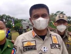 Satpol PP Kabupaten Cianjur Berikan latihan Dasar Kepemimpinan dan Kedisiplinan Baris Berbaris Kepada Linmas